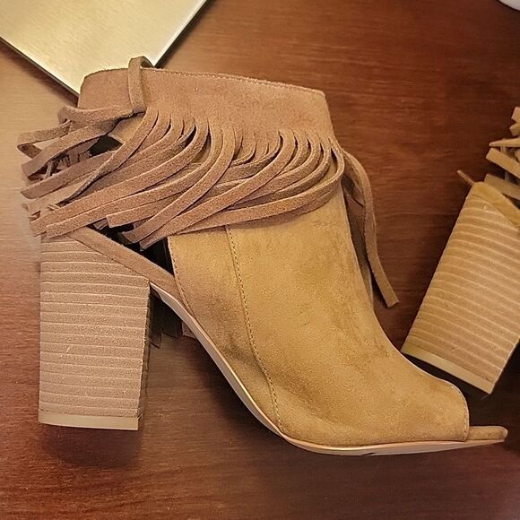 Carlos Santana suede fringe high heeled booties peep toe size 6.5 - Picture 9 of 10